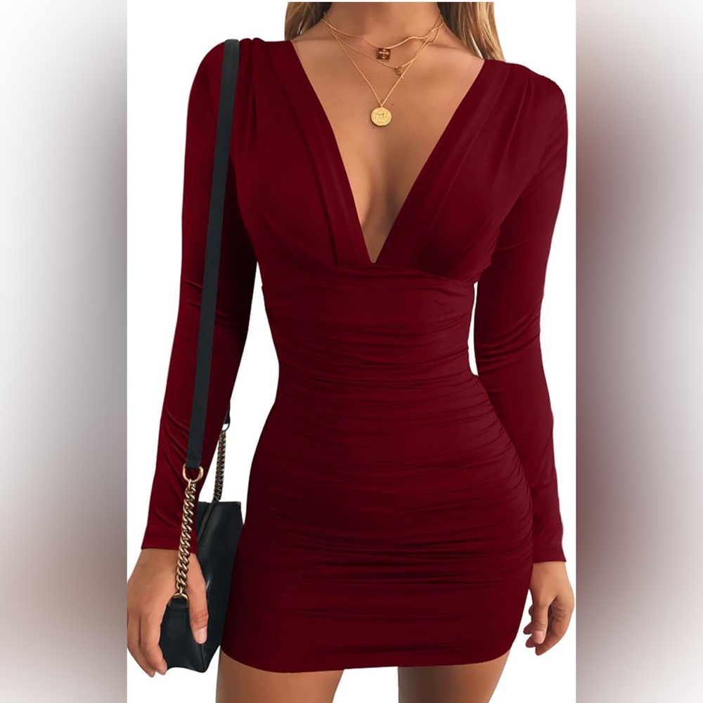 BRAND NEW - MEDIUM LONG SLEEVE V NECK BODYCON MINI PARTY DRESS